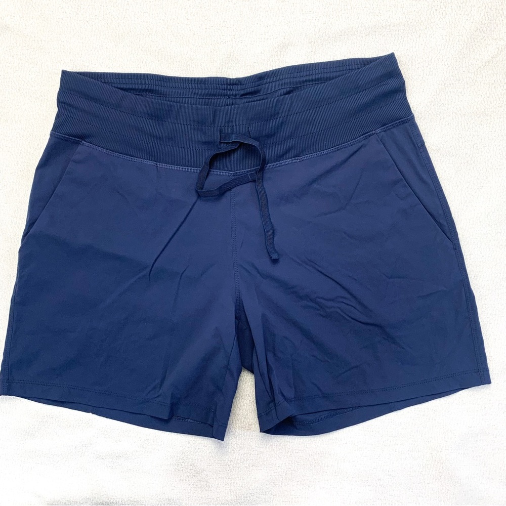 Tuff Athletics Navy Blue Shorts Size Large
